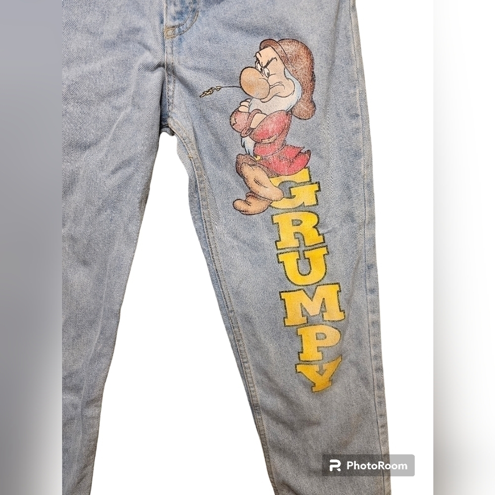 Vintage 90s Disney Light wash Highwaisted Grumpy Jeans 7 - Picture 2 of 5